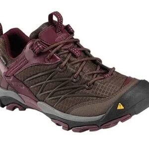 Keen Marshall Waterproof Brown burgundy Lace up Hiking Shoes